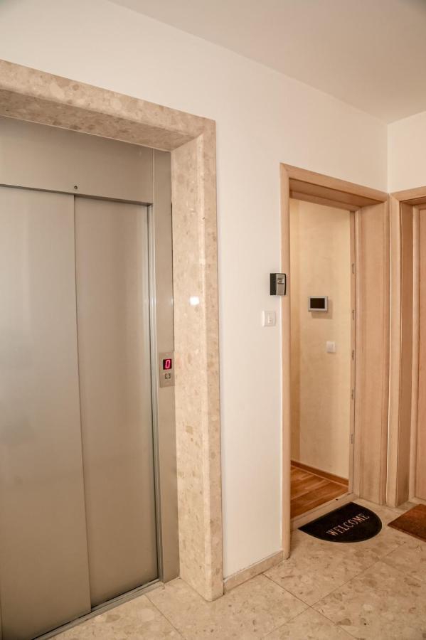 Miha Apartment ベオグラード エクステリア 写真